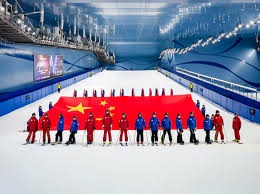 哈宝角球区唱跳 欢乐值直接拉满 开云体育播报